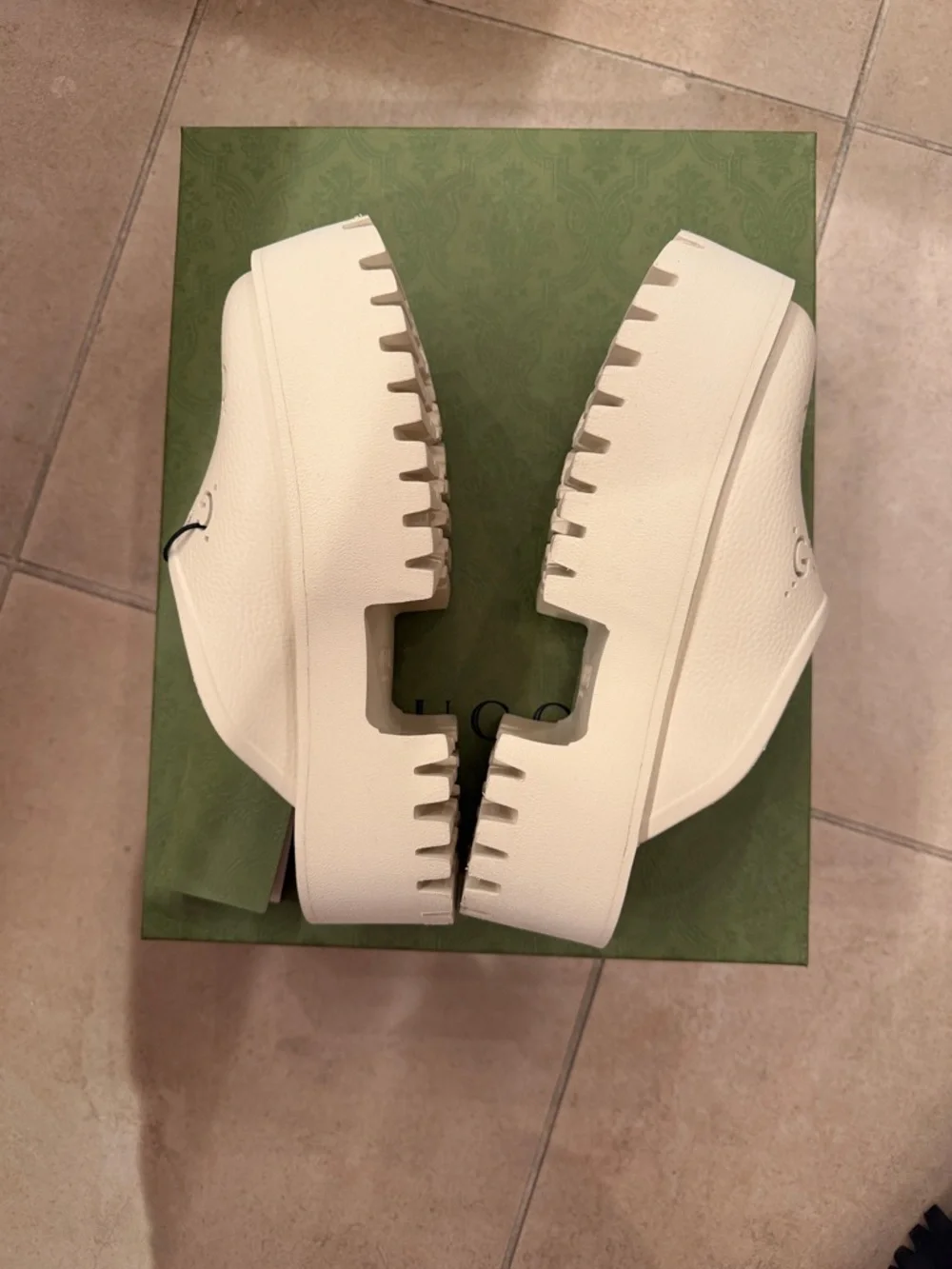 Gucci Cream Perforated GG Slip-On Clogs - Picture 2 of 4